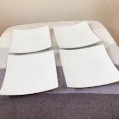 有田焼 聖陶苑　大皿 白磁 波模様 正方形 角皿 盛皿　白 プレート ホワイトのサムネイル