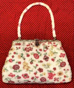 LUMY はしもと　ビジュー　刺繍　ビーズ　バッグ　ベルベット ルミーはしもと ビーズバッグ ベルベット Lumy - メルカリ