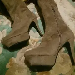 お値下げ中❤【未使用】【美品】サイハイブーツ