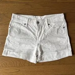 UNIQLO ショートパンツ 白