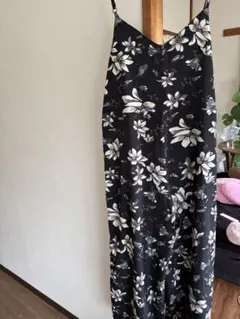 URBAN RESEARCH 花柄 サロペットのサムネイル