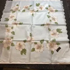 セリーヌ大判ハンカチ