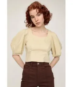 SLY パフスリーブ クロップドシャツ