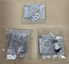 モフサンド×サンリオ・ふらっとめじるしアクセサリー セット。