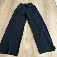 ユニクロ　ウォッシャブルニットリブパンツ