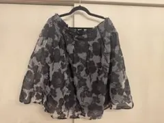 大きいサイズ　花柄フレアスカート