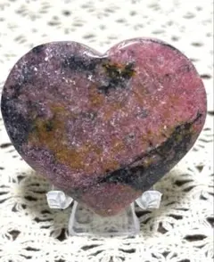 天然石　ロードナイト　ロードナイトシリカ　ハート　鉱石　アクリルミニ台座付き