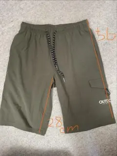 OUTDOOR PRODUCTS ハーフパンツ カーキ Lサイズのサムネイル