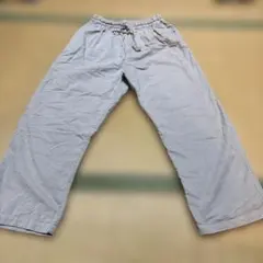 フカヤ　タンタンで購入　グレー ベージュ細いうねのパンツ　柔らかく、暖かいです