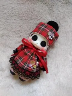 2026年最新】着せ替え服・アウトフィットの人気アイテム - メルカリ