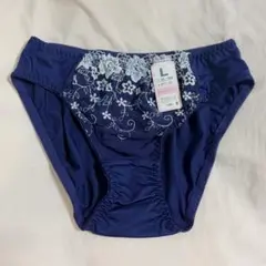 新品 刺繍デザイン ネイビー ショーツ パンツ Lサイズ