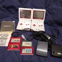 ゲームボーイアドバンス　ファミコンカラー　2台セット　ソフト4　充電器　ケーブル