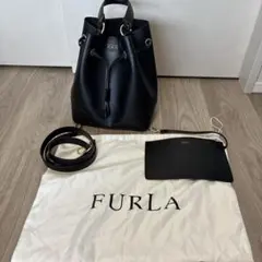 FURLA 巾着型 ショルダーバッグ ブラックのサムネイル