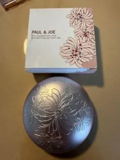 PAUL & JOE ジェルファンデーションケース スポンジ付きのサムネイル