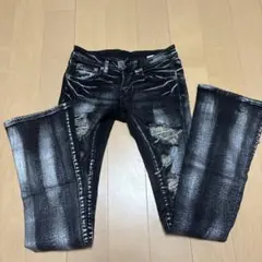 d.i.a ダメージ加工ブーツカットデニム - メルカリ