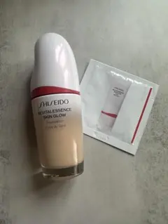 shiseido revitalessence skin glow 240