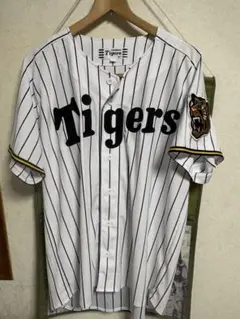 阪神タイガース 佐藤輝明選手 90周年ホームレプリカユニフォーム L 阪神タイガース 佐藤輝明 レプリカユニフォーム90周年 ホーム 刺繍