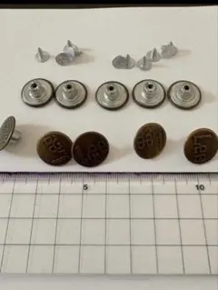 Item thumbnail for item 056d25d9-c1e9-4eb9-8ef8-e43cfdc24b76