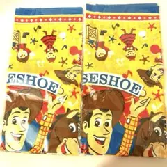 非売品 ディズニー ホースシューラウンドアップ ／トイストーリーバンダナ２枚