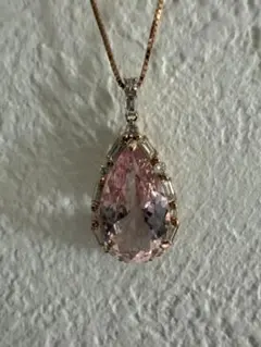 限界突破特価価格❣️K18PGモルガナイトダイア入りペンダントトップ