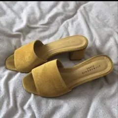 SLOBE AFFRANCHIE イエローサンダル　36ハーフ　23cmのサムネイル