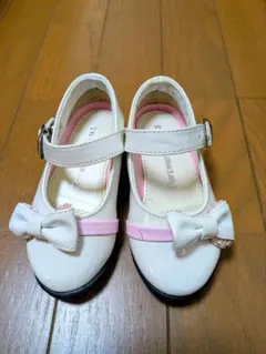 フォーマルシューズ ホワイト/ピンク リボン付き