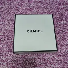 CHANEL ギフトボックス