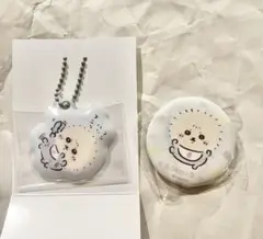 ♡ちいかわbaby♡ラッコ♡トレーディングキーホルダー＆缶バッジ♡