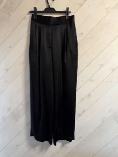 conte サテンタックワイドパンツ　ユナイテッドアローズ