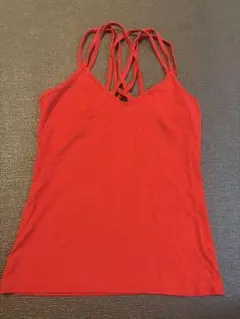 キャミソール　タンクトップ　赤