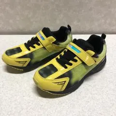 Item thumbnail for item 27e5d0cb-718a-4a3d-8f02-d7b8dd816068