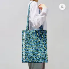 草間彌生 yayoi kusama ハンカチ 一人、花園に埋もれば - メルカリ