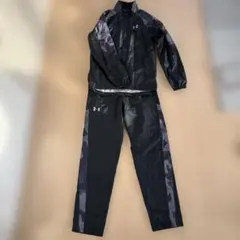 Under Armour キッズ　ウィンドブレーカーセット