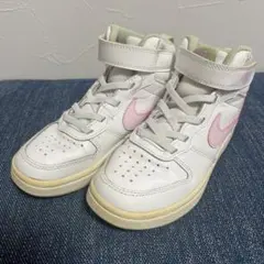 Nike ホワイト /ピンク ハイカットスニーカー