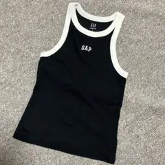 【未使用に近い】GAP ブラック タンクトップ ロゴ入り