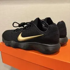 シューズ(男性用) NIKE HYPERDUNK 2017 LOW EP BLACK GOLD The Nike Hyperdunk 2017 Low Returns in “Black Gold” | House