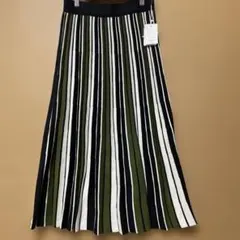 ロングプリーツスカート ブラック・ホワイト・オリーブ