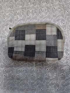 ハンドメイド パッチワーク ポーチ 落ち着いた色合い