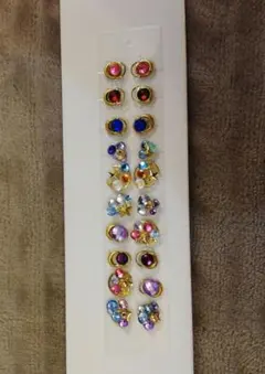 カラフルストーン耳ツボジュエリー