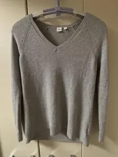 GAP グレー Vネック 長袖ニットセーター