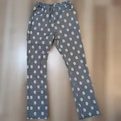 キッズパンツ　140のサムネイル