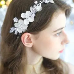 花とビジュー　ブライダル　パーティー　ヘッドドレス　ヘアアクセサリー　シルバー