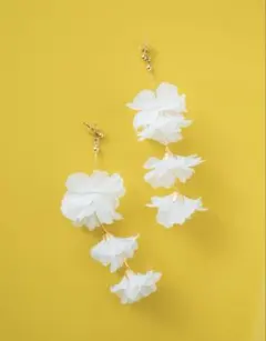 Item thumbnail for item b65c5b37-16bb-481f-8fd8-6efa366efe90