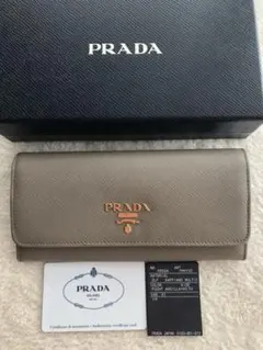 【ほぼ新品】PRADA プラダ 新作 長財布 バイカラー カードケース