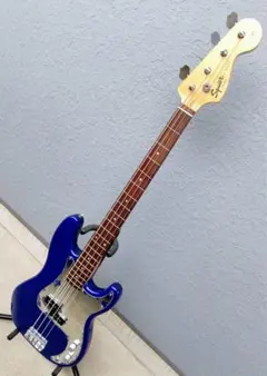 Squier by Fender Precision BASSのサムネイル