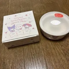 ちいかわ　お皿　ユニクロ
