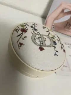 ディオールスキンフォーエバークッションパウダー