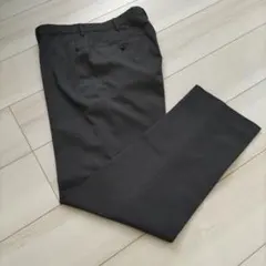 UNIQLO メンズ 感動パンツ ダークグレー ウエスト82cmのサムネイル