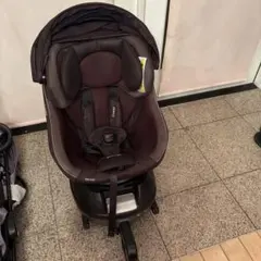 isofix コンビ　クルムーヴ　回転式　チャイルドシート