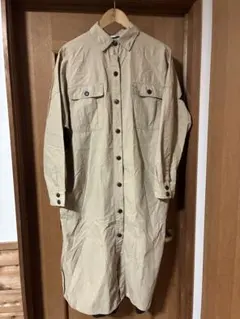 ZARA 長袖シャツワンピース　ベージュ　ブラック
